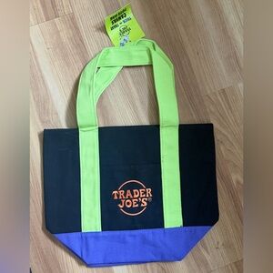 Trader Joe's Black and Purple Tote Bag Halloween. NWT